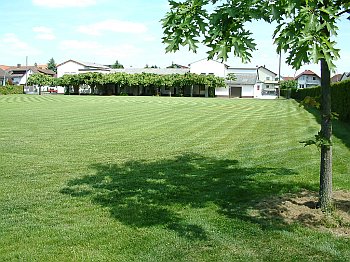Sanierter Sportplatz